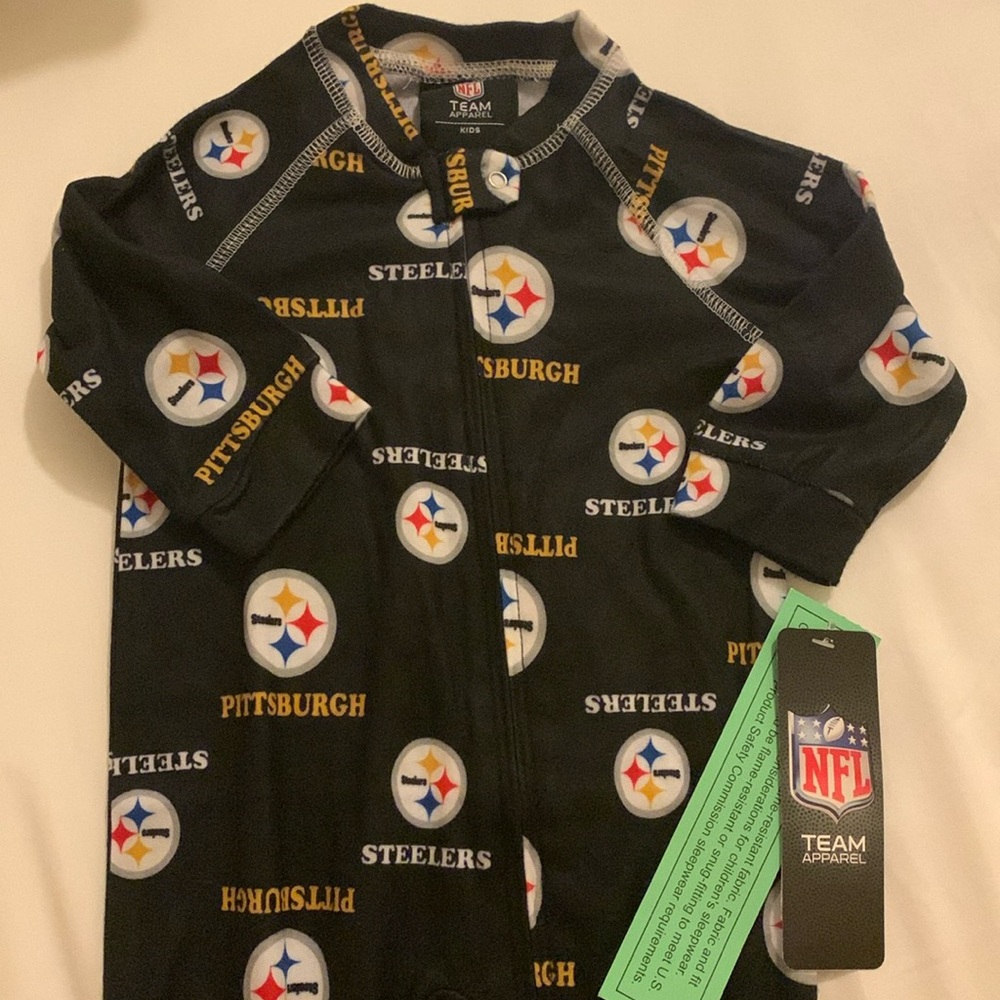 NFL Steelers baby long sleeve pajamas. New with tags